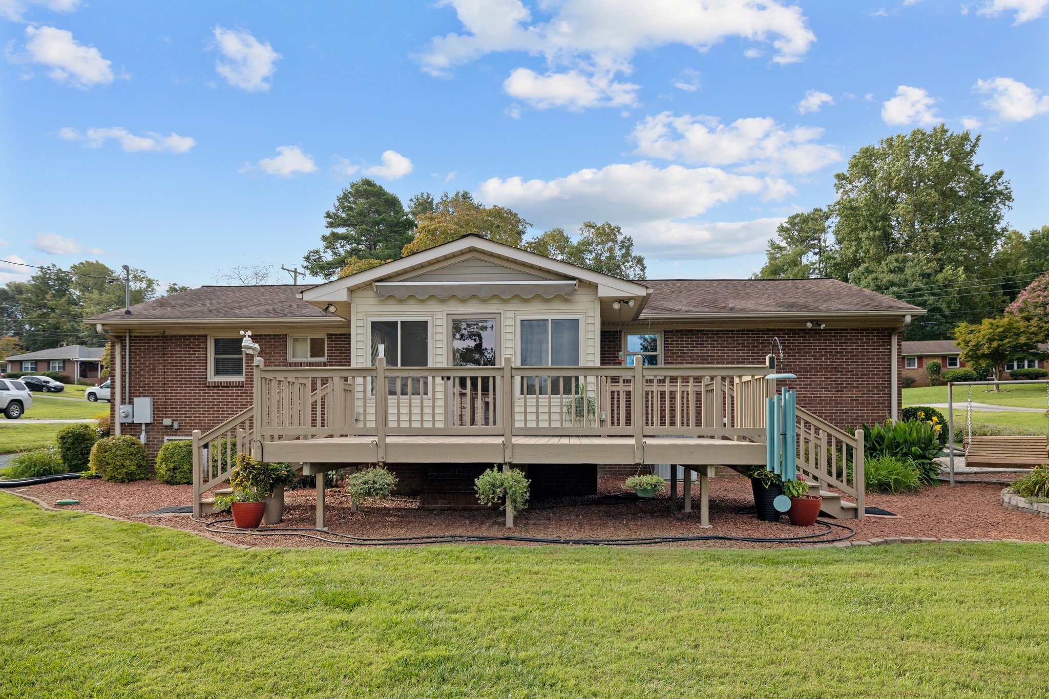 202 Peachtree Street, Belmont, North Carolina 28012, ,Single Family Home,For Sale,Peachtree Street,1032