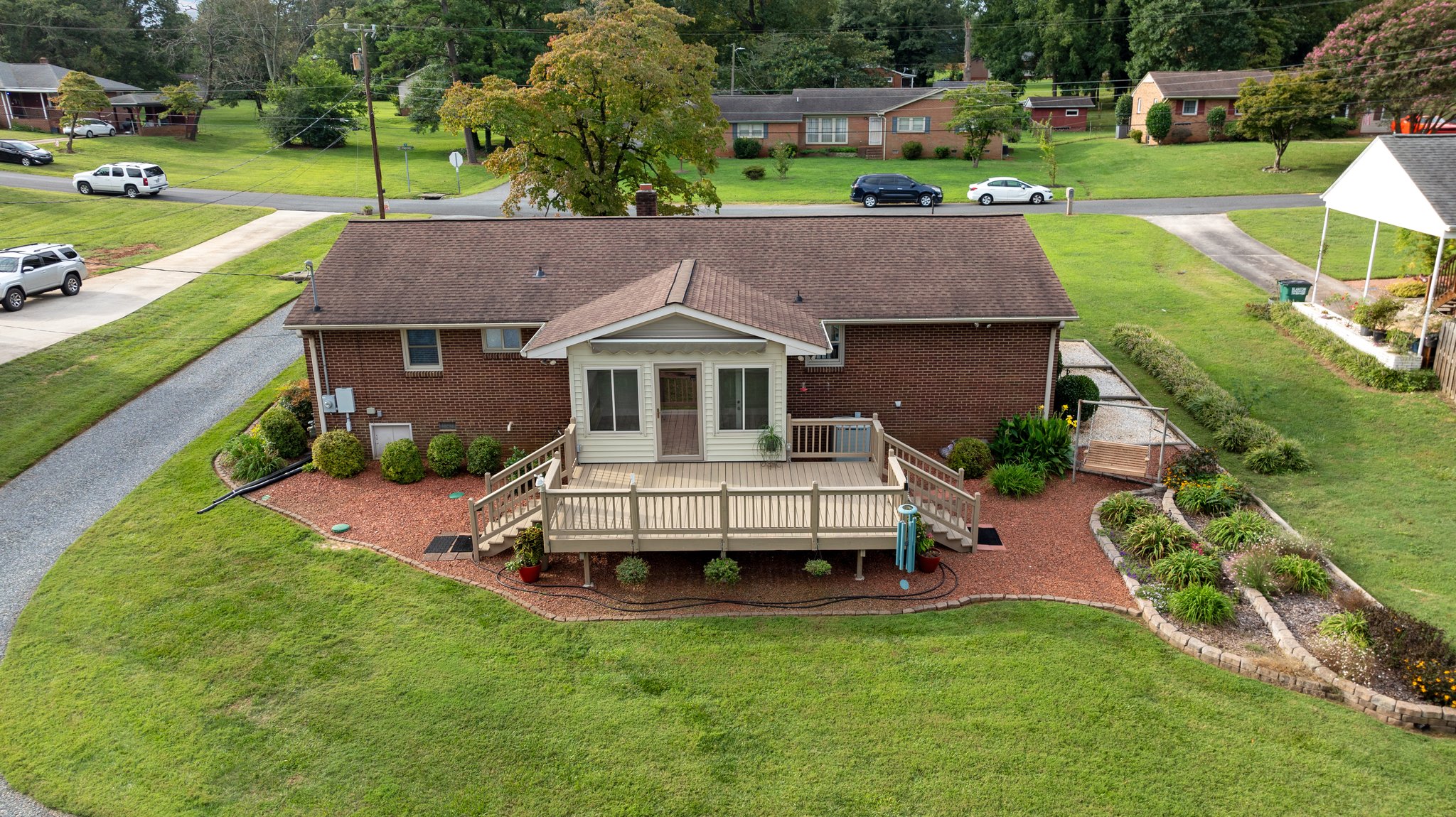 202 Peachtree Street, Belmont, North Carolina 28012, ,Single Family Home,For Sale,Peachtree Street,1032